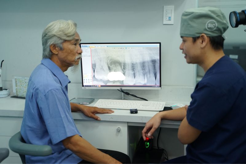 Nhổ răng bao lâu thì trồng lại được? Mới nhổ trồng Implant được không? Thời điểm trồng răng Implant phù hợp là từ 3 - 4 tháng sau khi nhổ răng