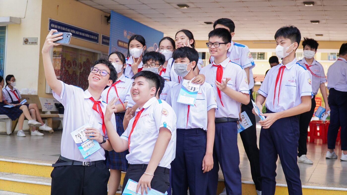 Thăm khám lần 2 tại THCS Nhựt Tảo - 6