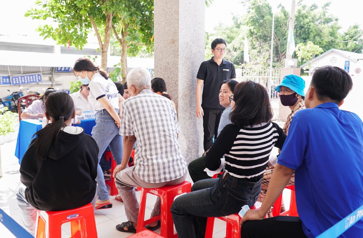 Một ngày thăm khám ý nghĩa cùng bà con UBND Phường 1 Thăm khám sức khoẻ răng miệng tại UBND P1 - 3