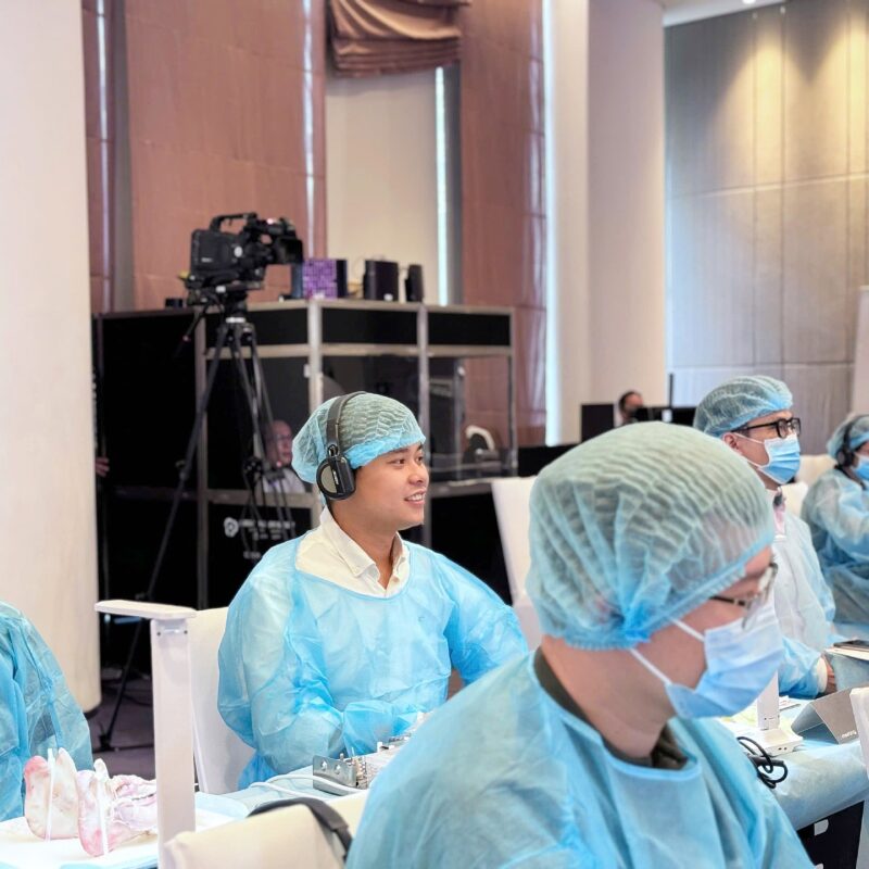 Bác sĩ Thịnh tham gia khoá học chuyên môn Ghép xương tự thân nâng cao_3