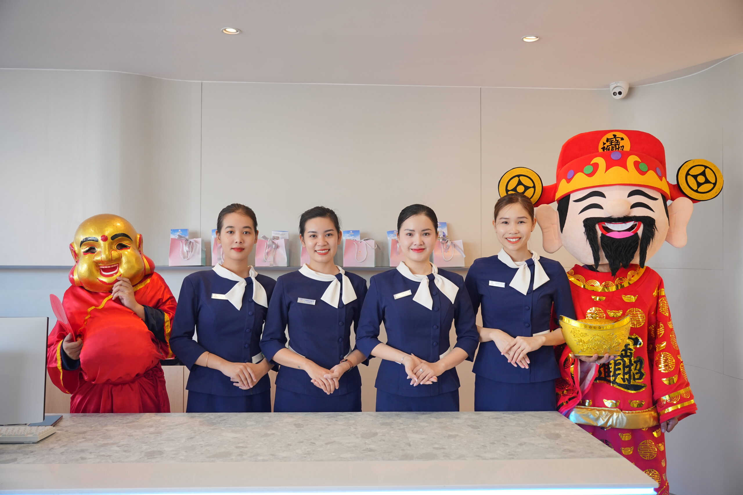 Nha khoa An Phước - Cơ sở 2 chính thức đi vào hoạt động Đội ngũ nhân viên chuyên nghiệp và tận tâm tại Nha khoa An Phước - Cơ sở 2