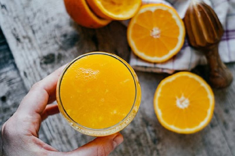 Mòn men răng là gì? Nguyên nhân và cách khắc phục kịp thời Những thực phẩm có tính axit cao dễ làm mòn men răng