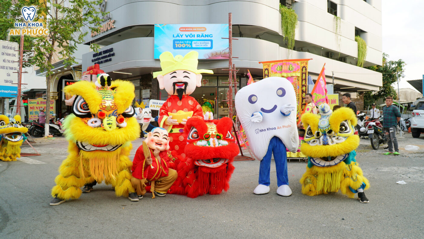 Nha khoa An Phuoc Mung khai truong nam moi 2025 3 Tháng 4 30, 2026
