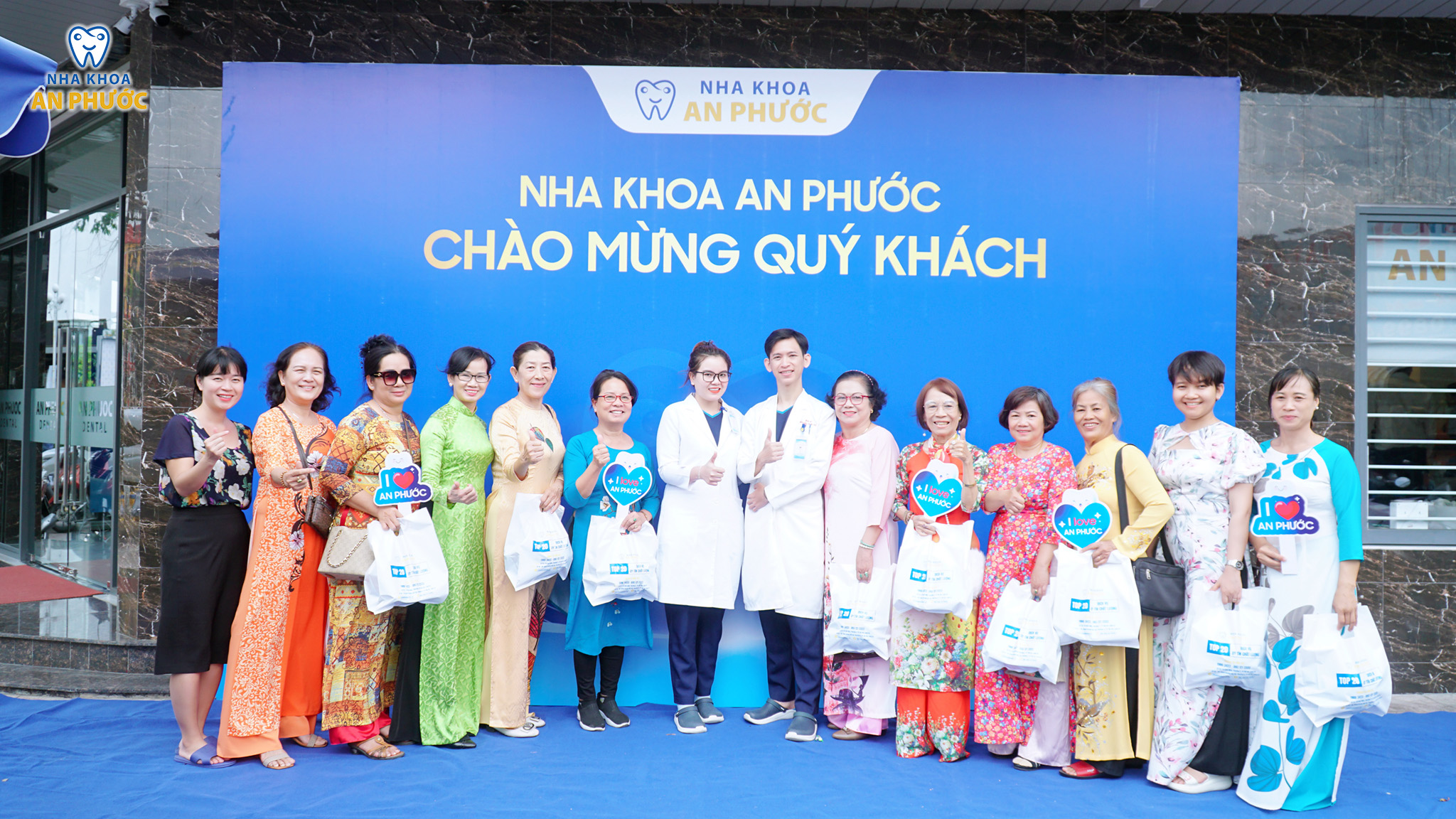 Hội Phụ Nữ Phường 6 tham quan và thăm khám răng miệng tại An Phước Cảm ơn Hội Phụ Nữ phường 6 đã dành thời gian đến tham quan An Phước